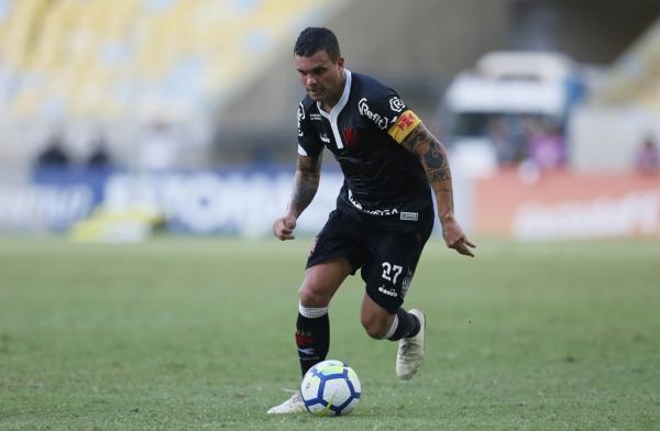 Ramon em ação pelo Vasco no Brasileirão 2018