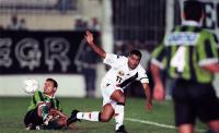 Em 2000, Romrio aprontou com o Amrica, que foi goleado na casa do Vasco por 4 a 0